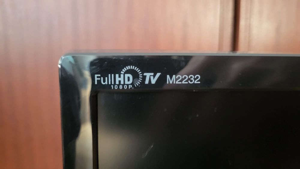 TV + Monitor LED (2 em 1) LG M2232 21.5” Full HD