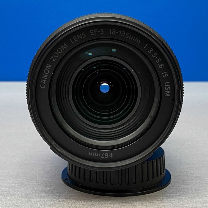 Canon EF-S 18-135mm f/3.5-5.6 IS Nano USM
