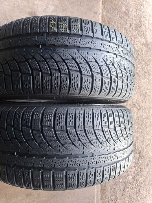 Opony zimowe Nokian 235.45.17  2017rok!!