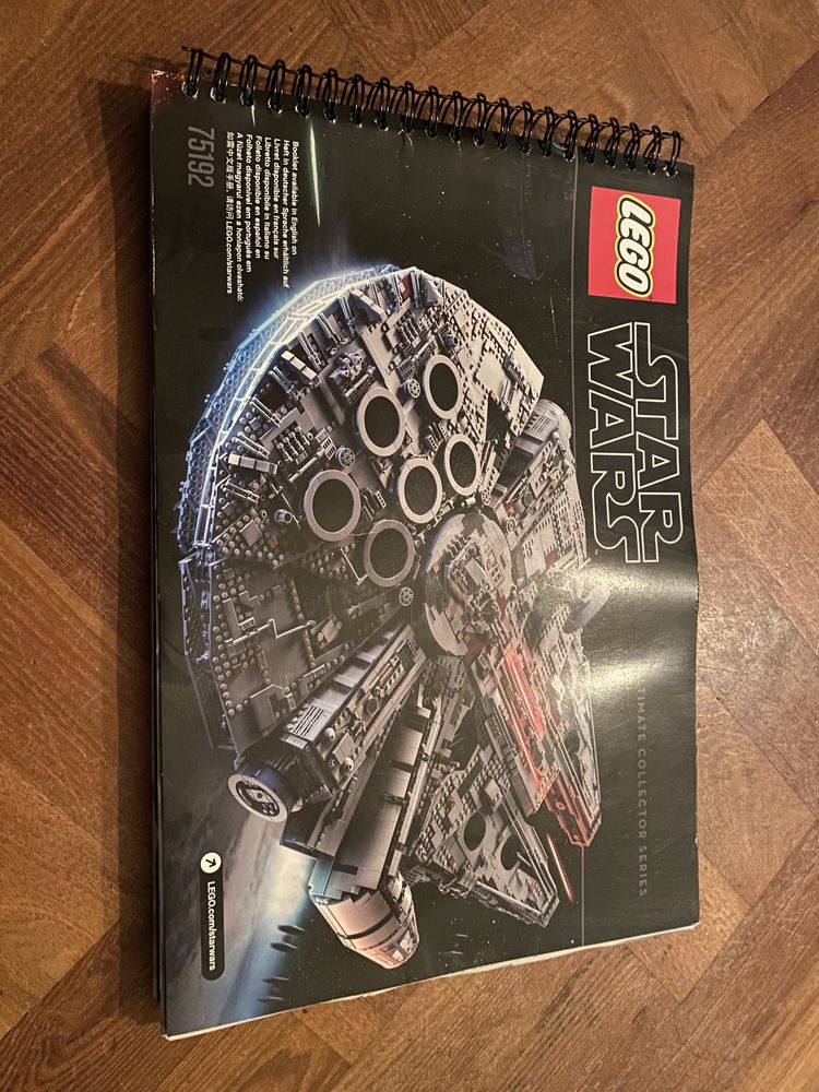 Lego Sokół Falcon Millenium 75192 + Stojak