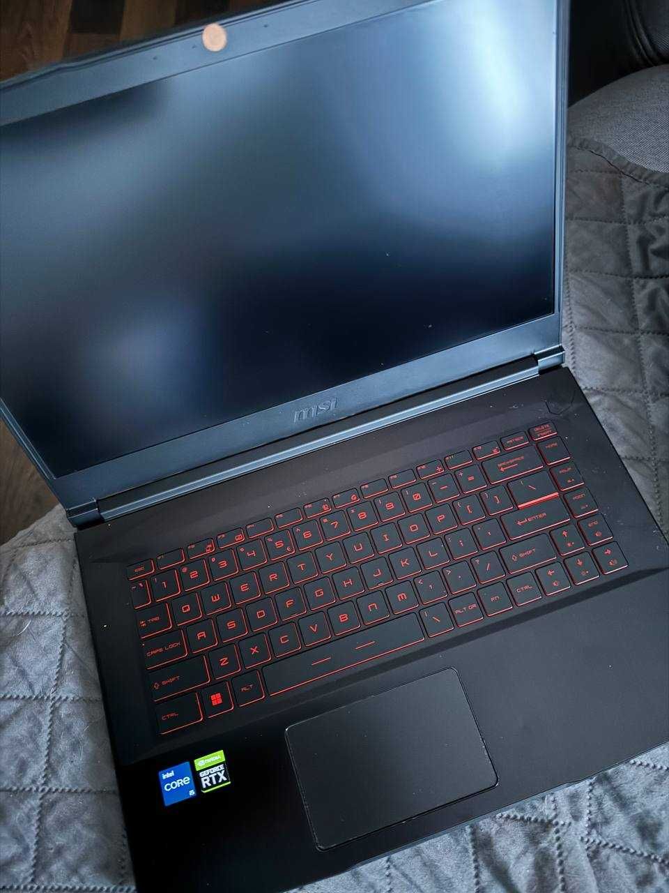 laptop MSi  MS16R6