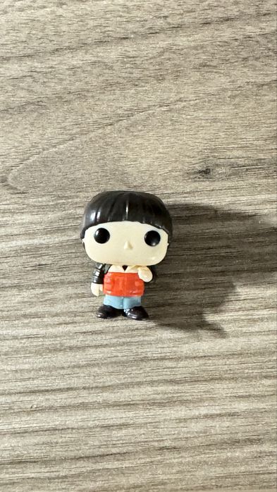 Колекціонна фірурка Kinder