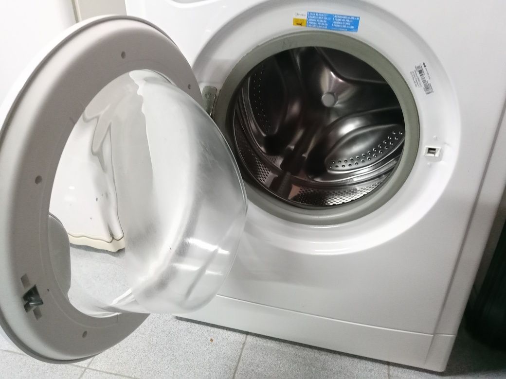 INDESIT 7kg 1200rpm A++ (Óptimo Estado / Garantia)