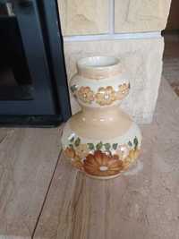 wazonik ceramiczny kolor ecru ręcznie malowane kwiaty