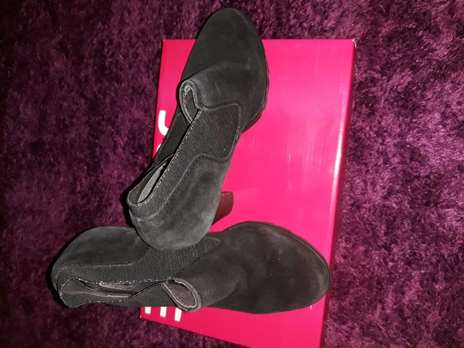 Botins de salto alto