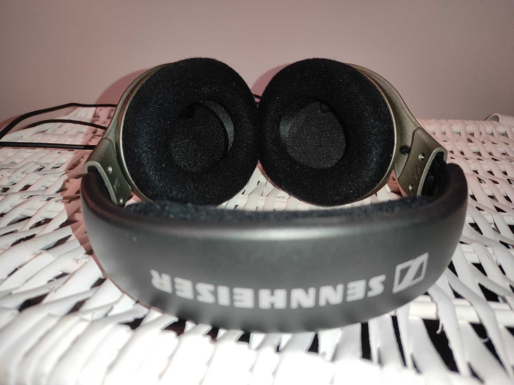 Słuchawki Sennheiser HD 518 stan idealny.