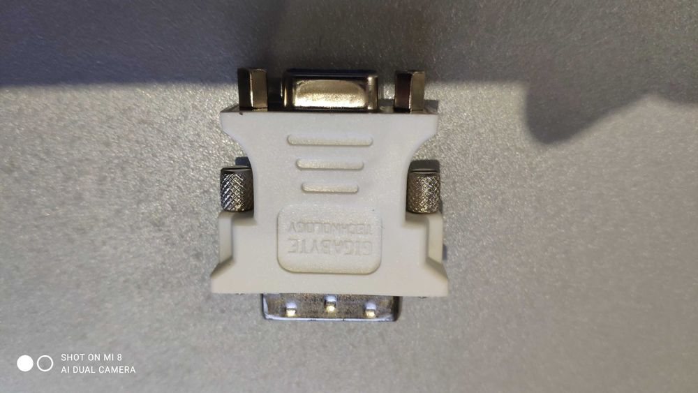 Переходник из DVI в VGA