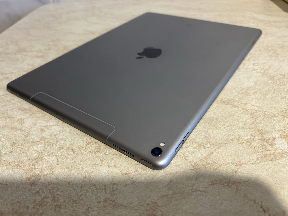 iPad Pro 12.9 (2-е пок) 256Gb + 4G, LTE, 120Гц, 2018г