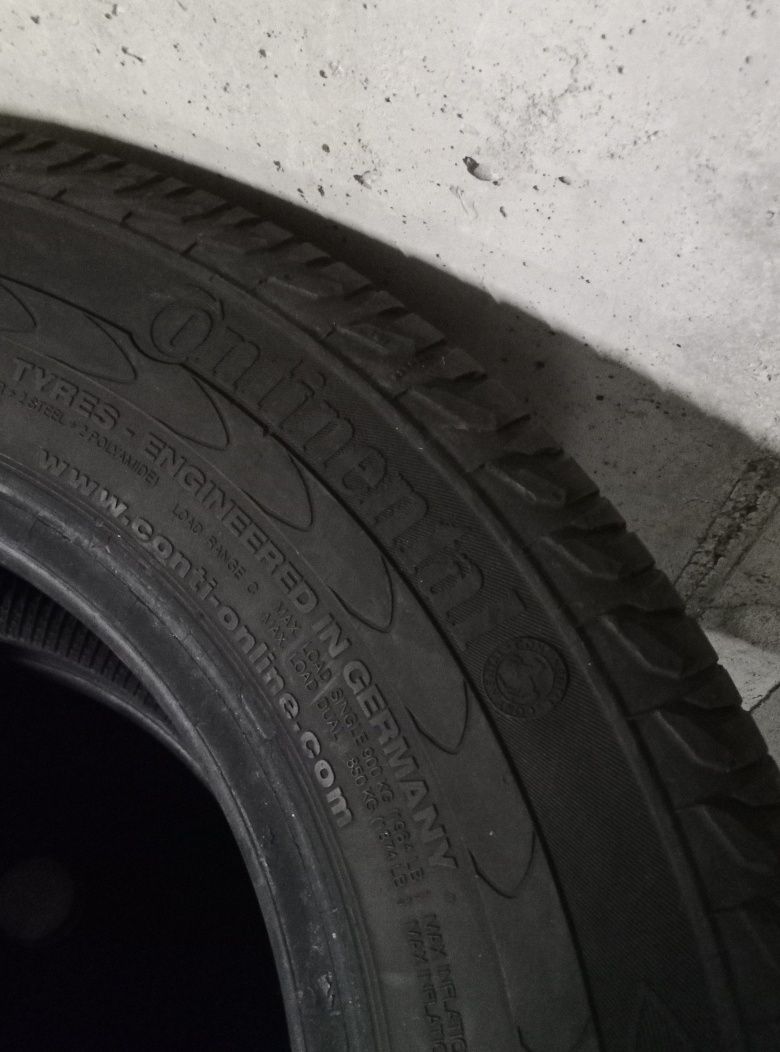 Continental Vanko2 letnie 215/65R15C