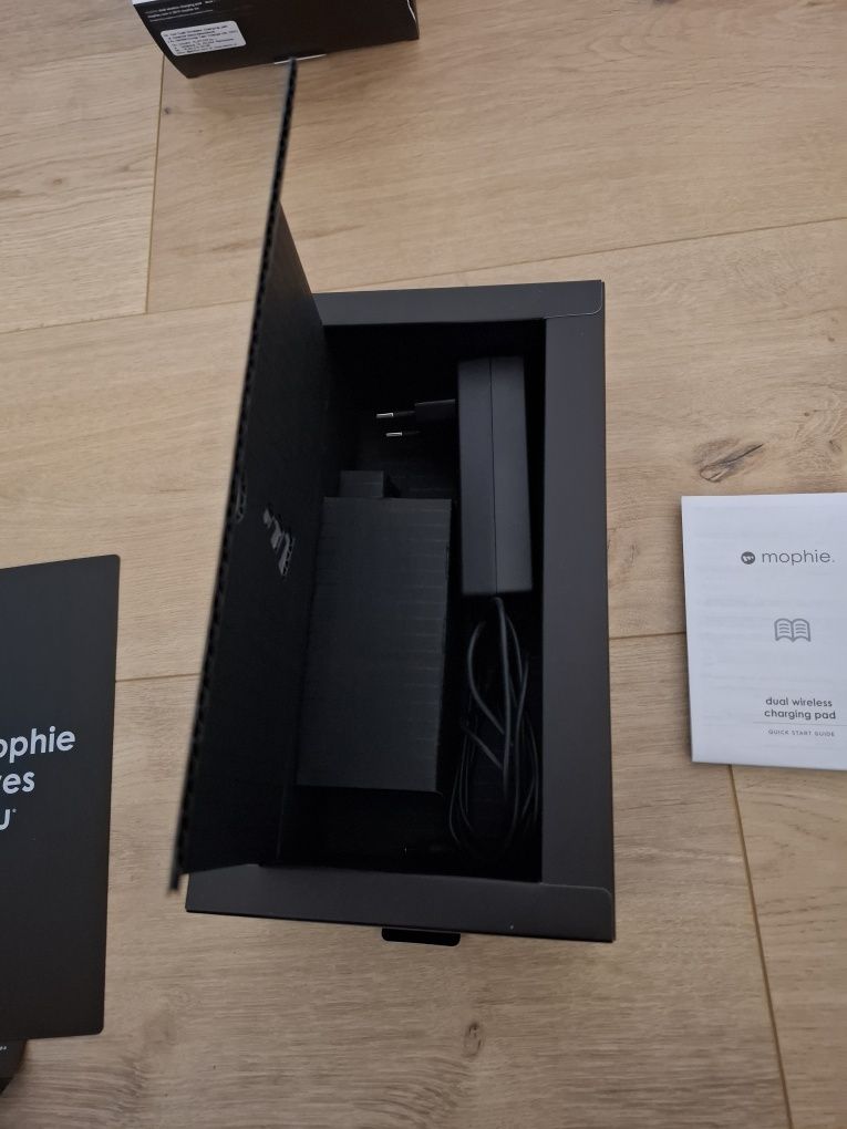 Ładowarka indukcyjna MOPHIE dual wireless charging pad