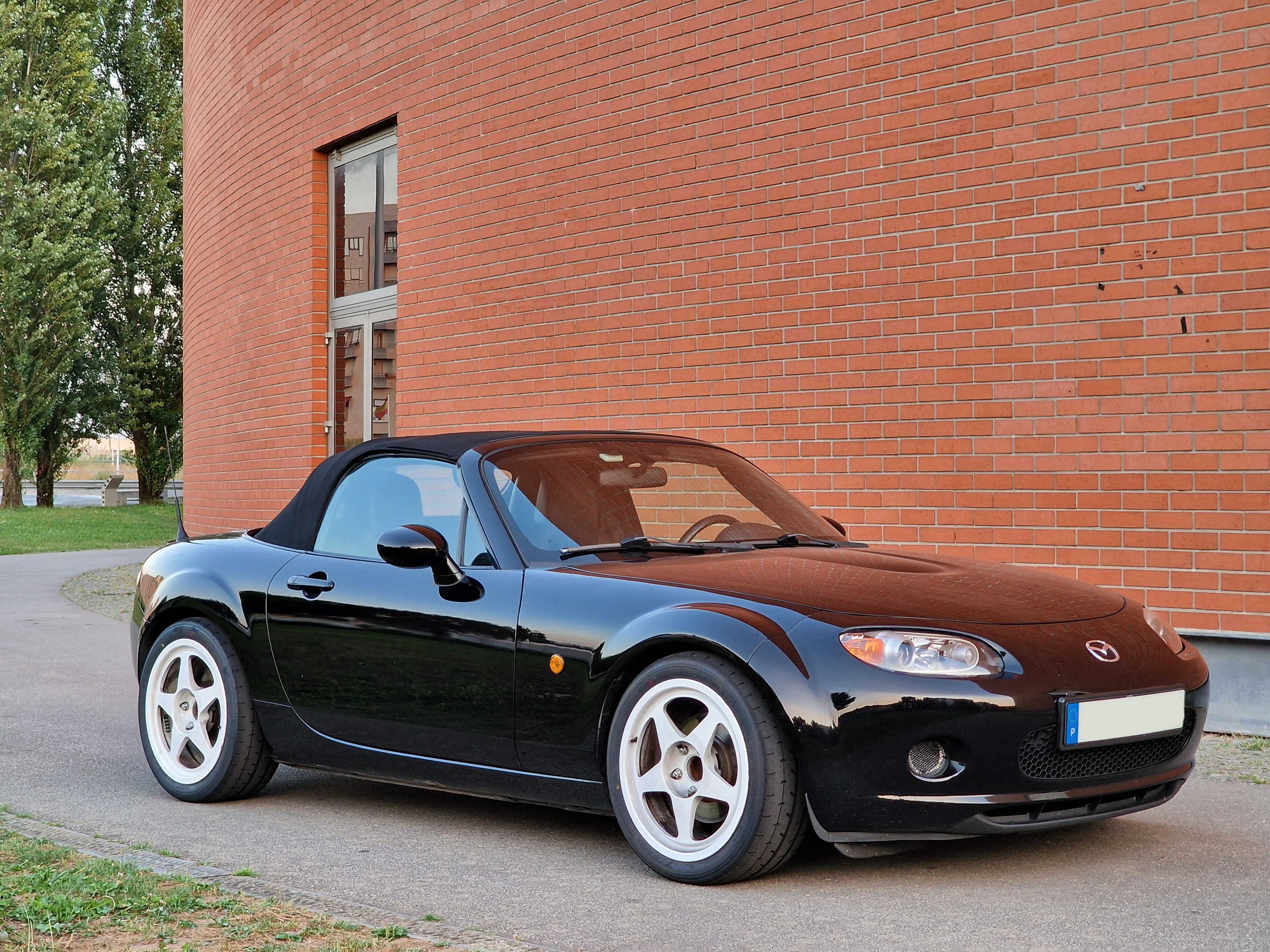 Mazda MX-5 Bose 2.5