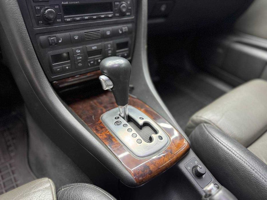 Audi A6 Allroad 2003 року