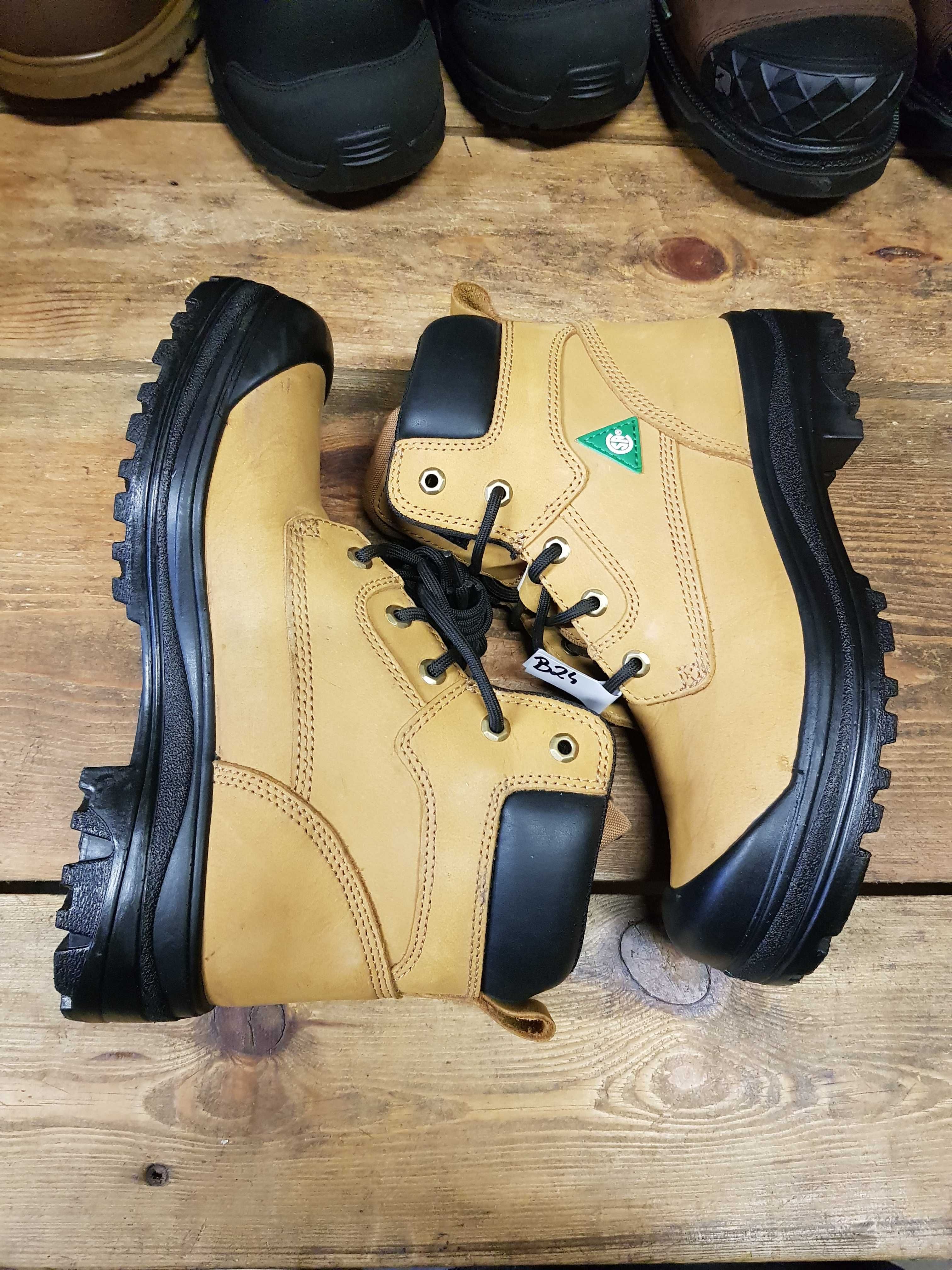 Buty robocze AGGRESSOR rozm 40 wkł 27 cm