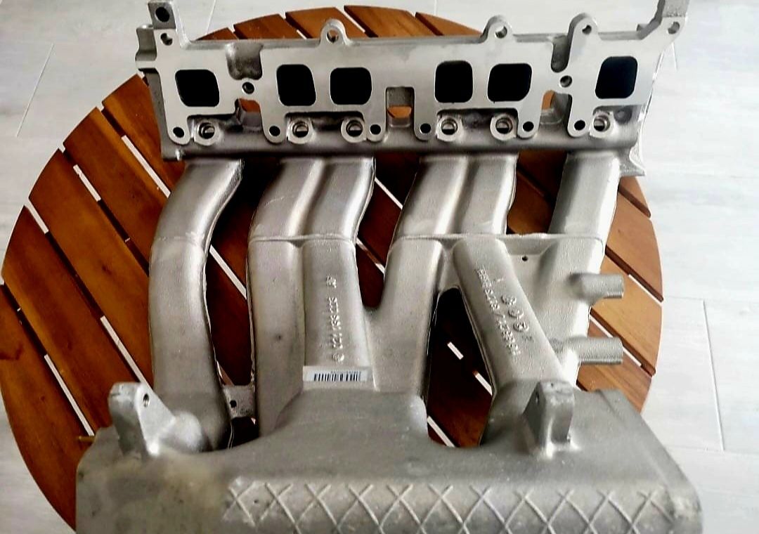 Nowy kolektor ssący VW VR6 2.8 AES – rzadko spotykany!