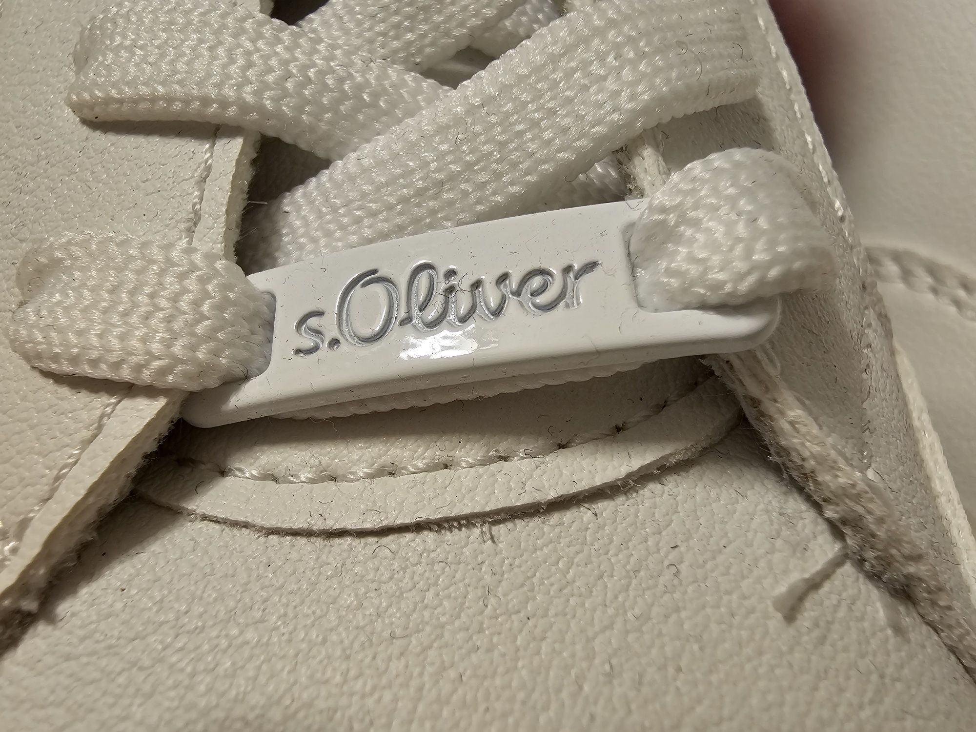Buty damskie białe S Oliver r39 nowe