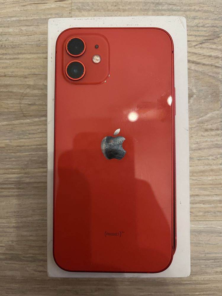 iPhone 12 64gb red