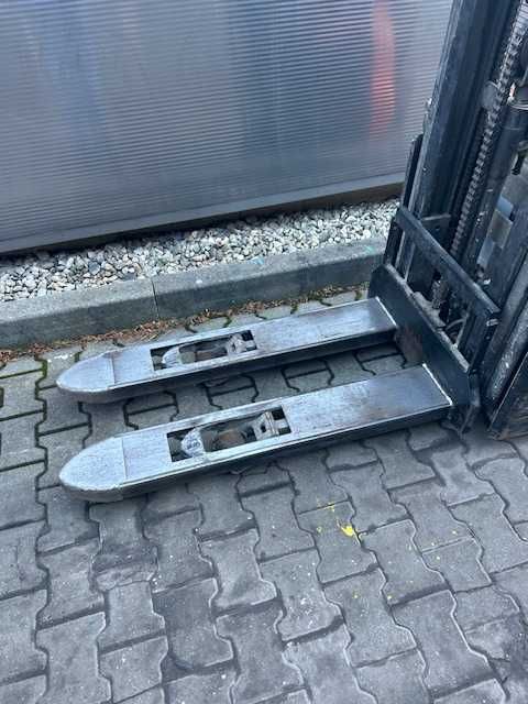 Wózek widłowy Toyota SWE120L bateria LI-ON stan bdb maszt Triplex