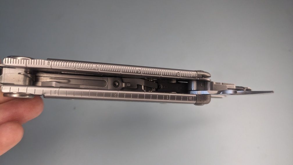 Мультитул Leatherman Wave Plus