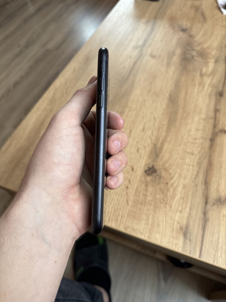 Iphone xr czarny 64gb