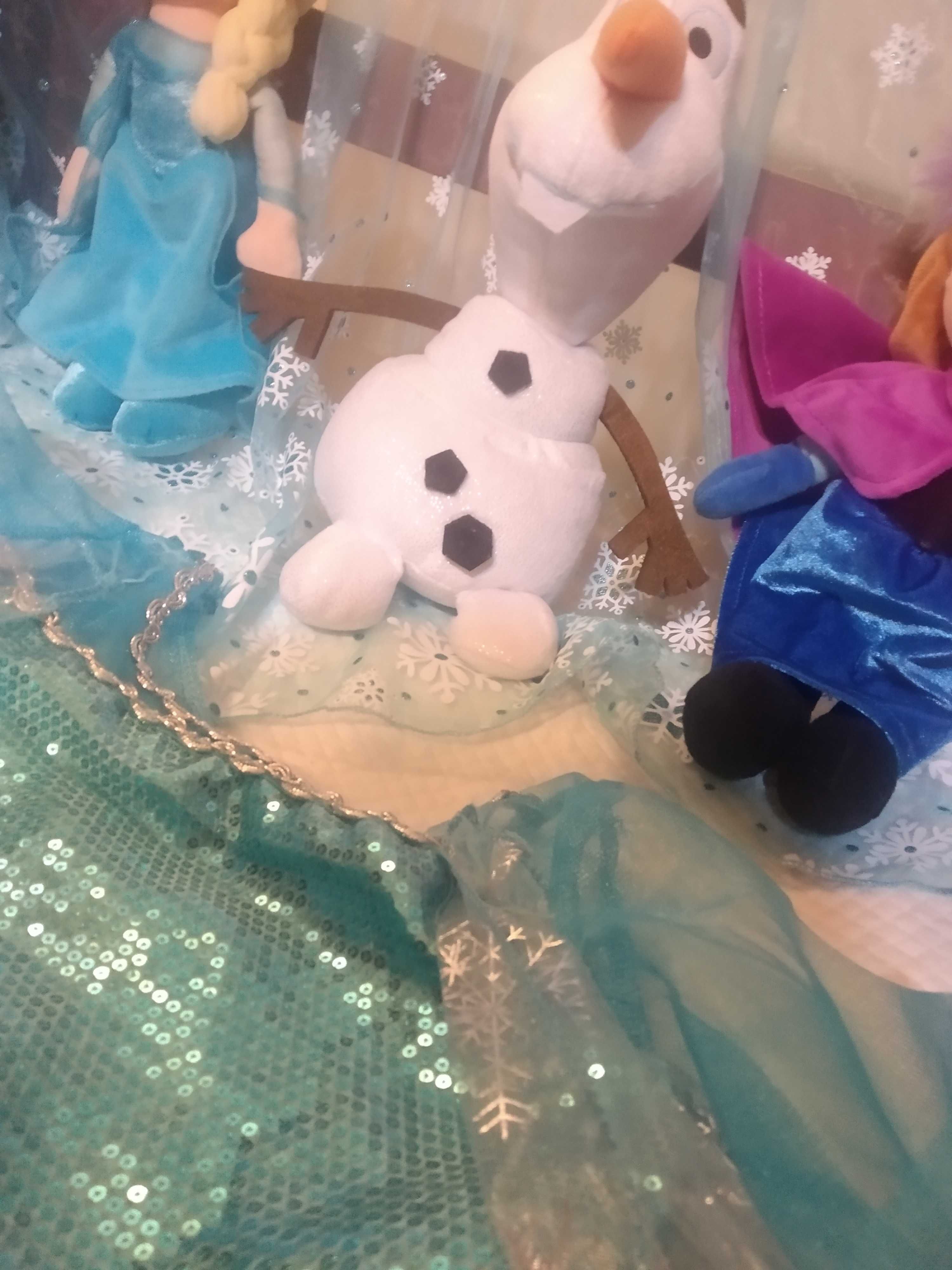 Coleção Frozen 3 Peluches Olaf, Elsa, Anna Ty, e vestido, como novos