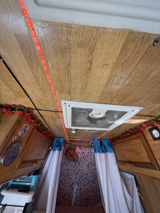 Autocaravana Ford Transt 100 - Homolgada