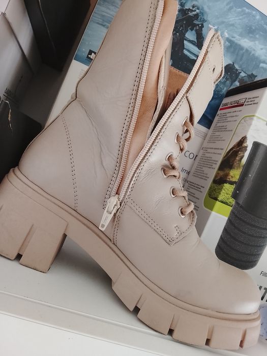 Bota nova sem etiqueta