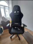 Cadeira gamer em bom estado