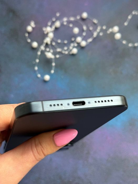Продам Айфон . Срочно