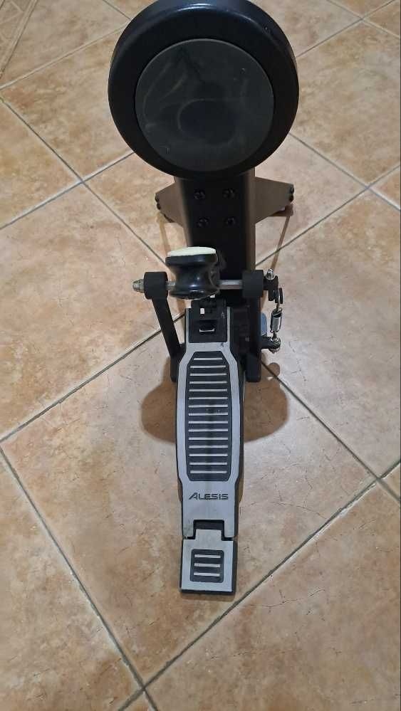 Pedal de bateria
