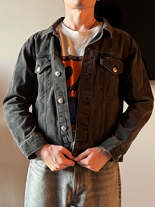 Куртка джинсова | Чорного кольору| Розмір S