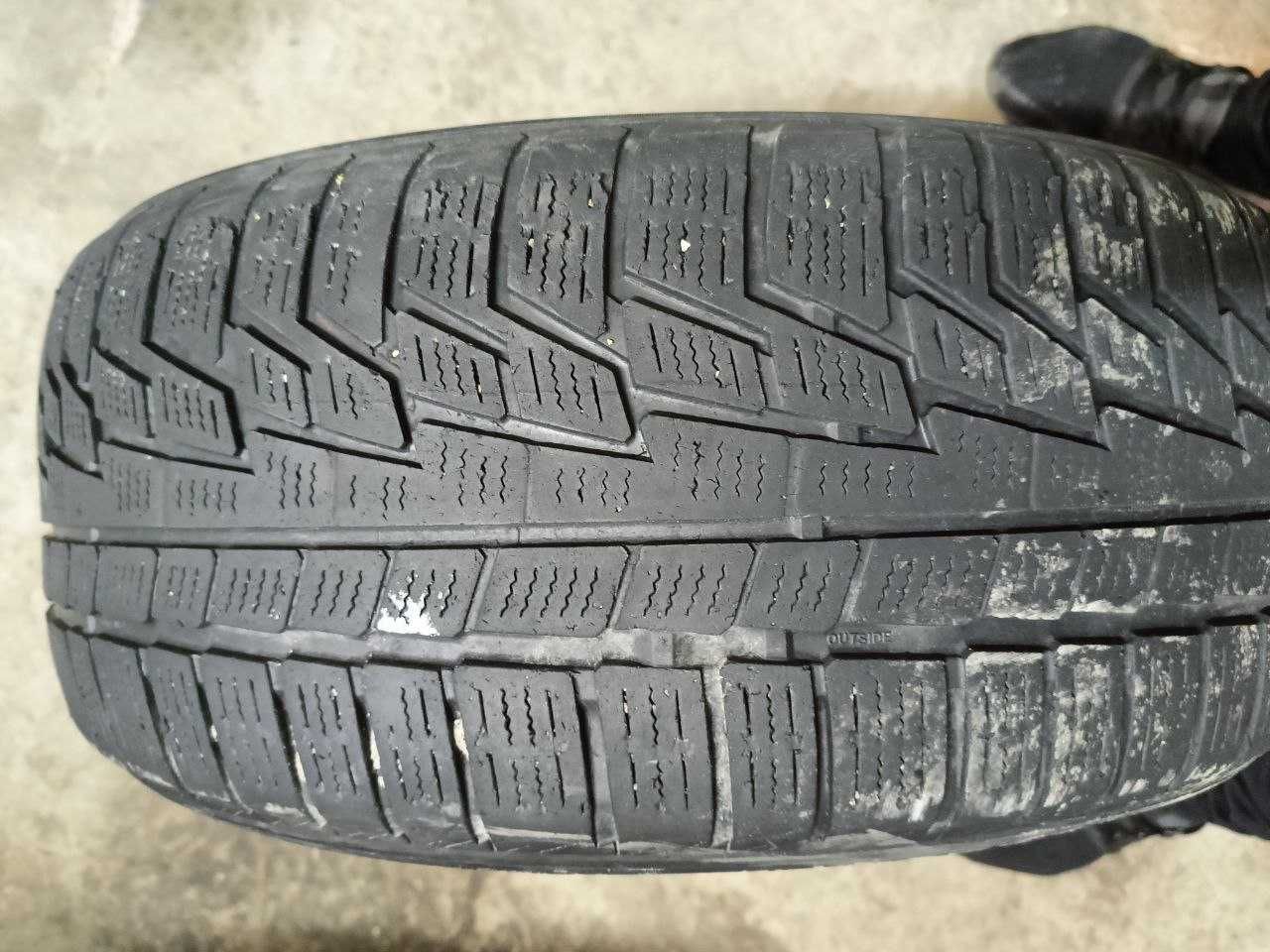 Шини Nokian WR G2 215/50 R17 95V