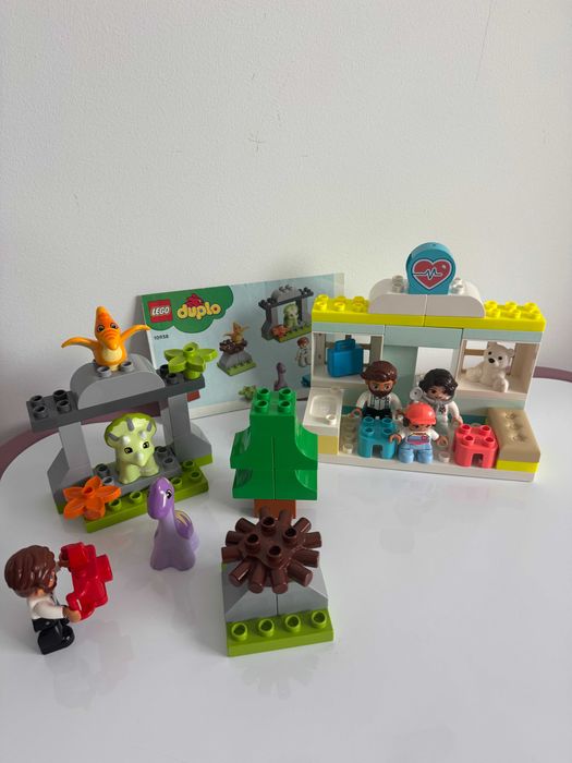LEGO DUPLO “Dinossauros e Clínica Veterinária