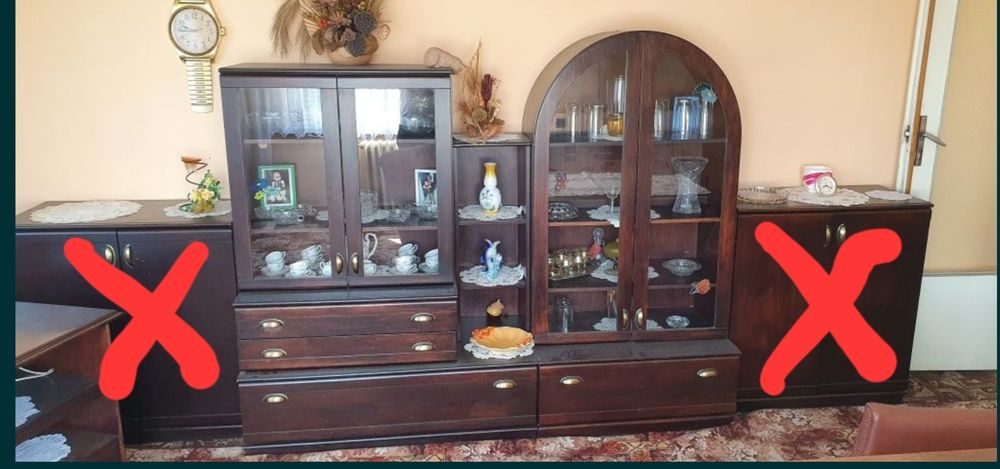 Zestaw mebli ciemny brąz stan dobry drewniane 2 witryny