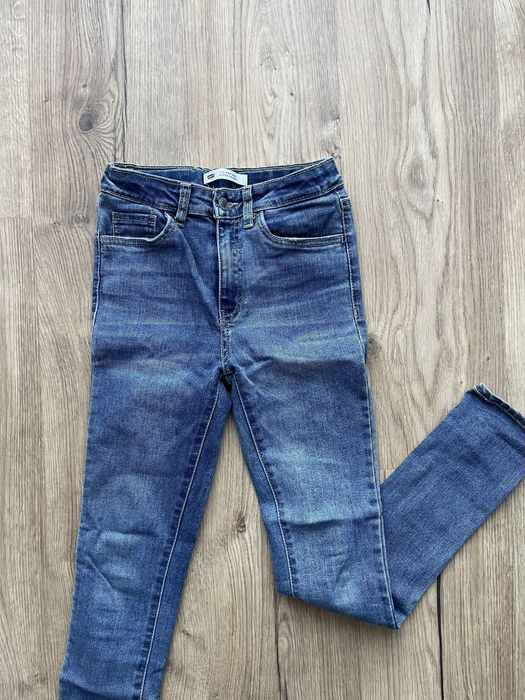 Spodnie jeansowe Levi’s skinny 140 10 lat jak nowe