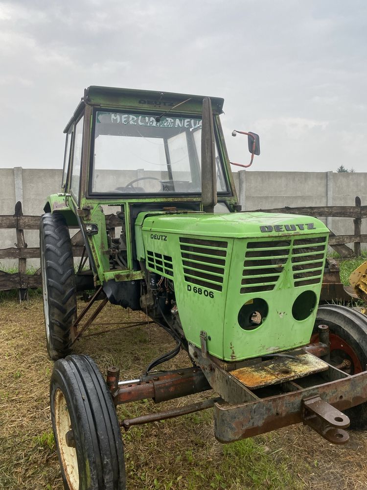Traktor DEUTZ FAHR D 6806