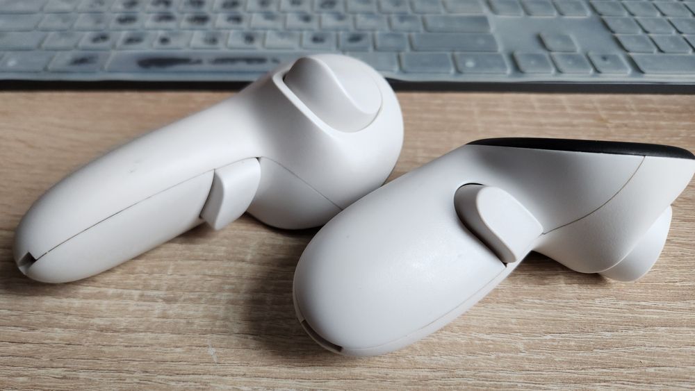 Контролер Oculus Meta Quest 3/3S Touch Plus правий