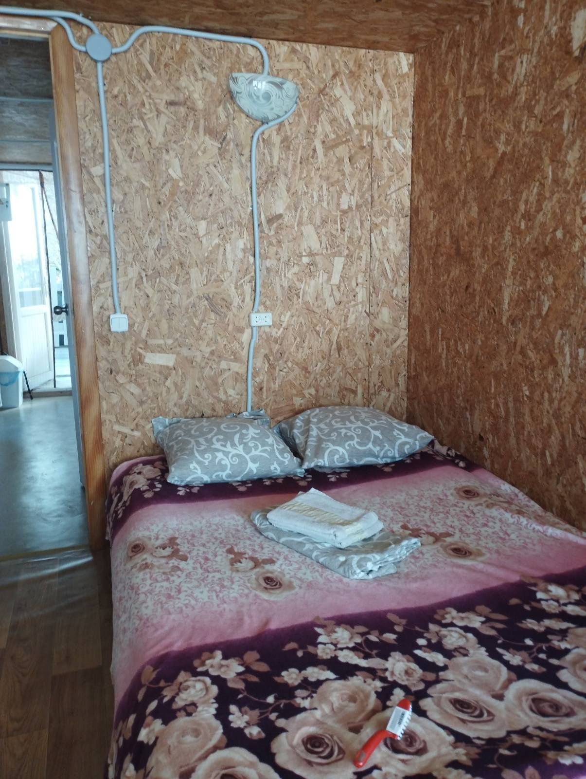 Подобово будинок-причал 133 біля моря від господарів.