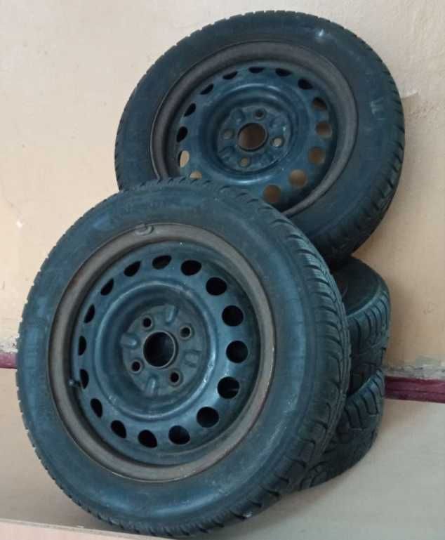 Комплект 4 колеса: зимняя резина 155/65/R14 на дисках