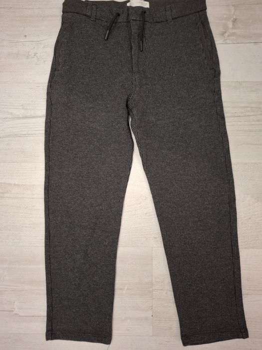 Ciepłe spodnie Zara 134