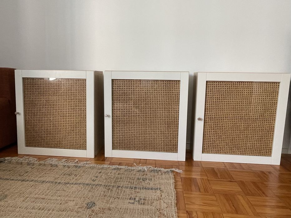 3 módulos (aparador) altos BESTA com palhinha