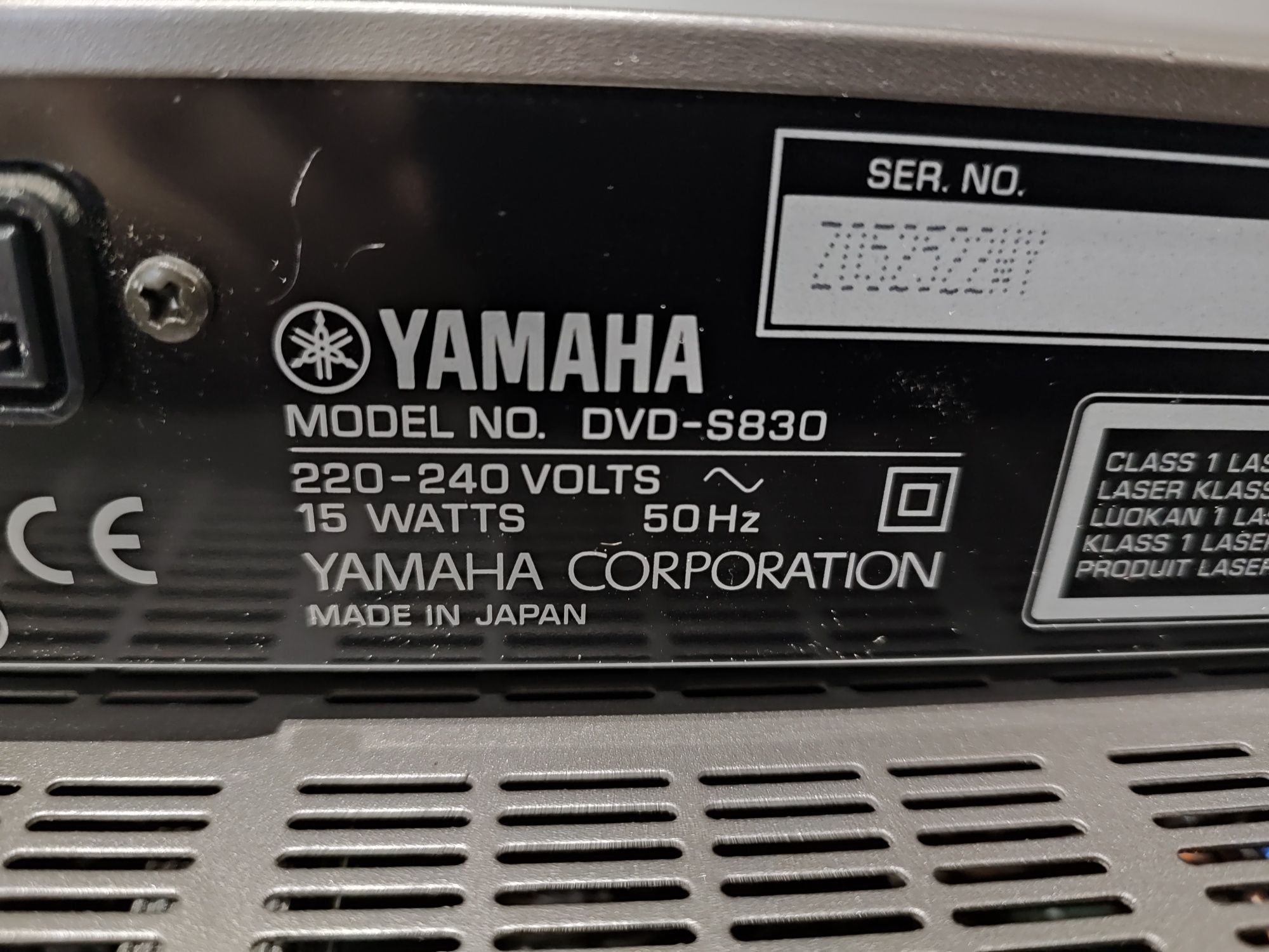 Zestaw Yamaha RX-V629RDS/DVD-S830