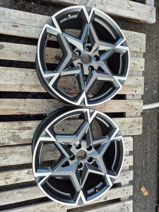 Felgi Ronal Cupra r19 8j 5x112 2szt 5FA.601.025