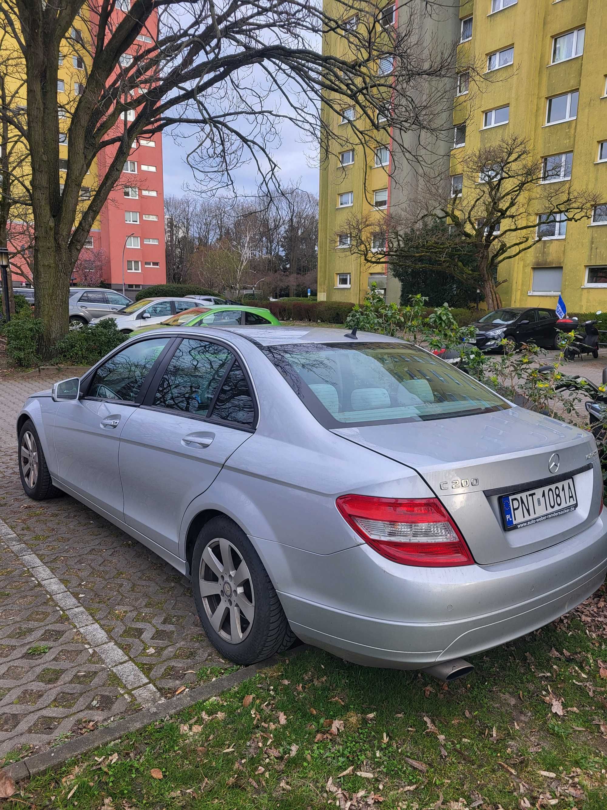 Mercedes C 200 kompresor okazja NISKI PRZEBIEG polecam