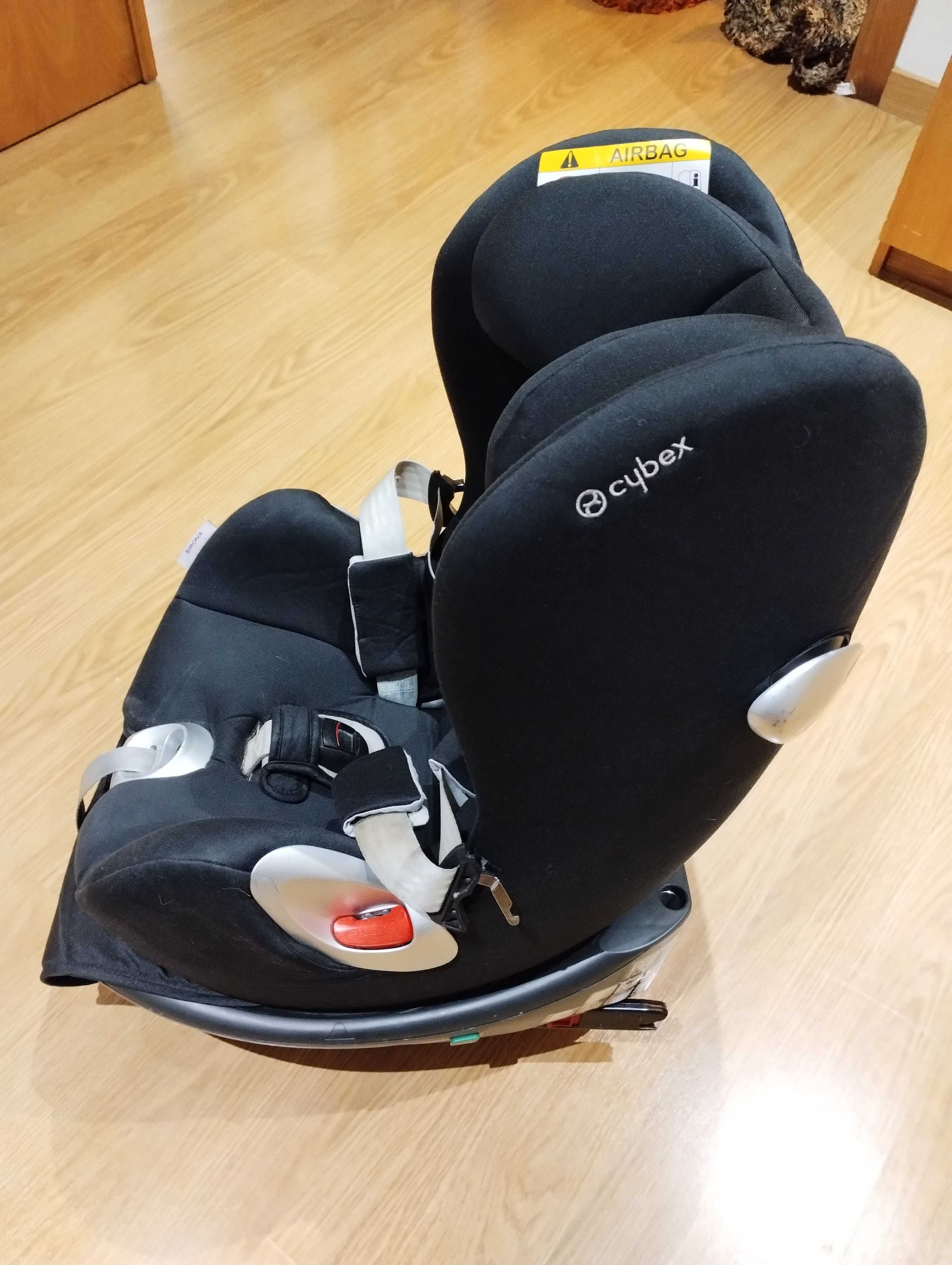 Cadeira Auto Sirona i-Size Black, com capa para o verão