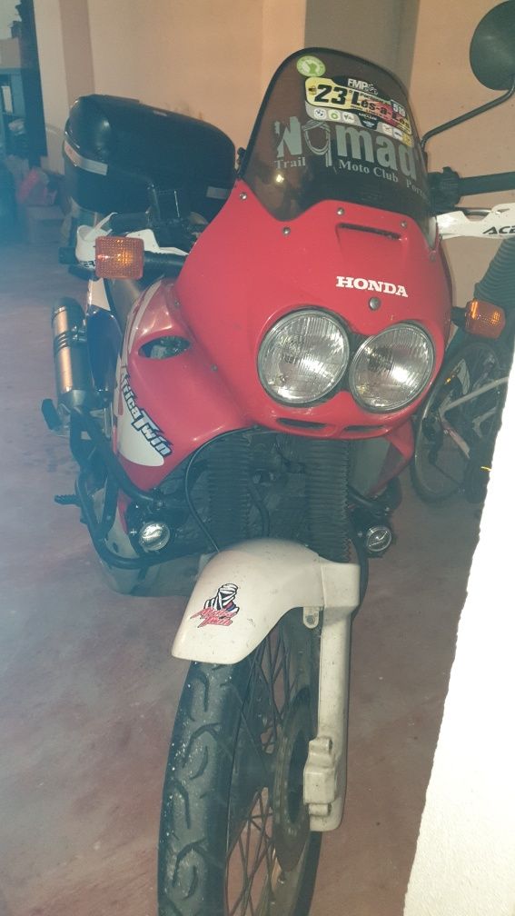 Africa twin xrv 750 ano 2000