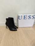 Женские кожаные ботильоны на шпильке guess 39 размер