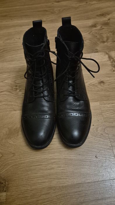 Buty damskie Lasocki roz 39