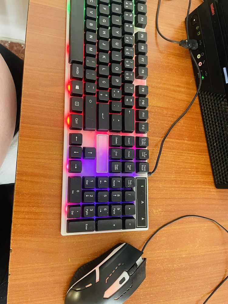 Vendo este pc completo
