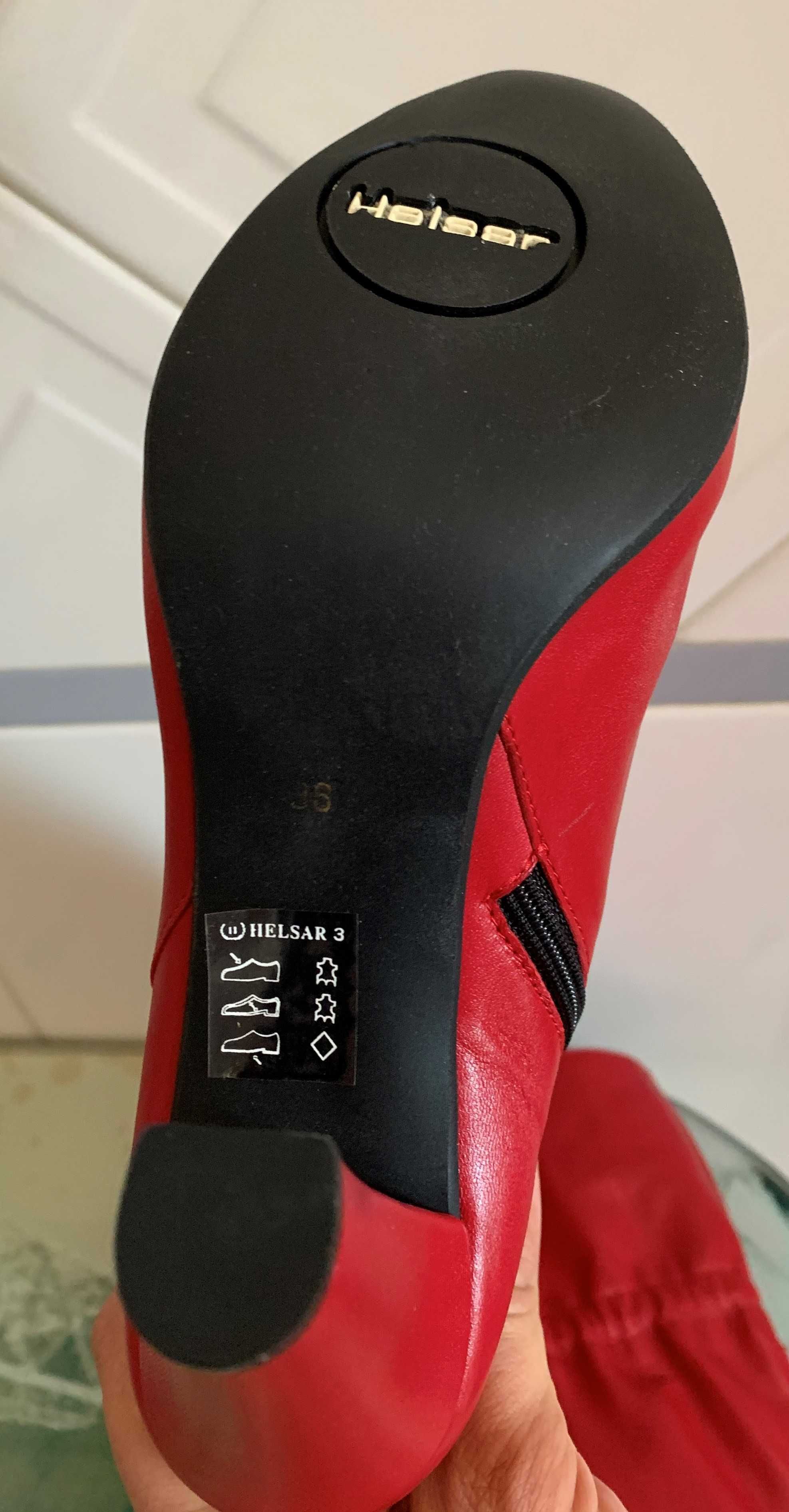 Botas Helsar de cor vermelha e tamanho 36 - novas
