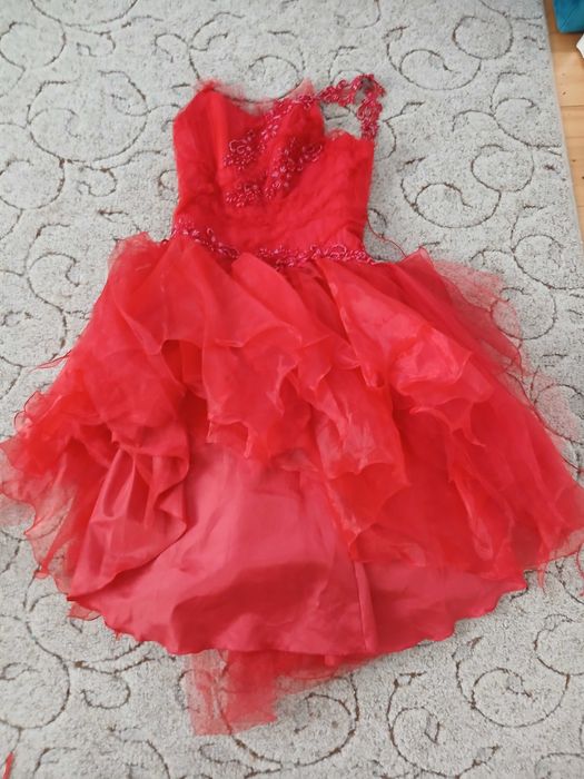 плаття сукня на випускний пишна святкова